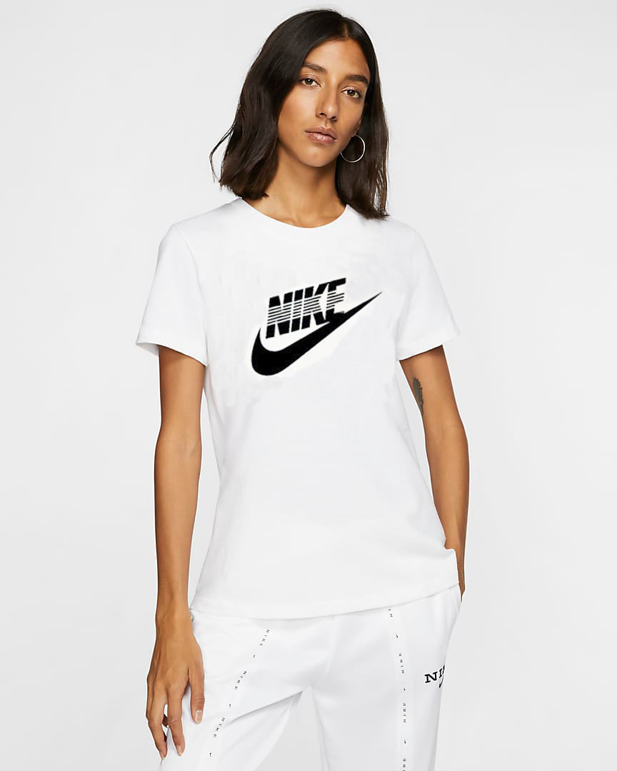 Nike T-shirt